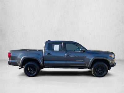 2022 Toyota Tacoma 2WD 2WD SR5 Double Cab 5' Bed V6 AT (GS)