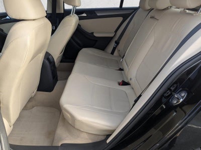 2013 Volkswagen Jetta 4dr DSG TDI Sedan