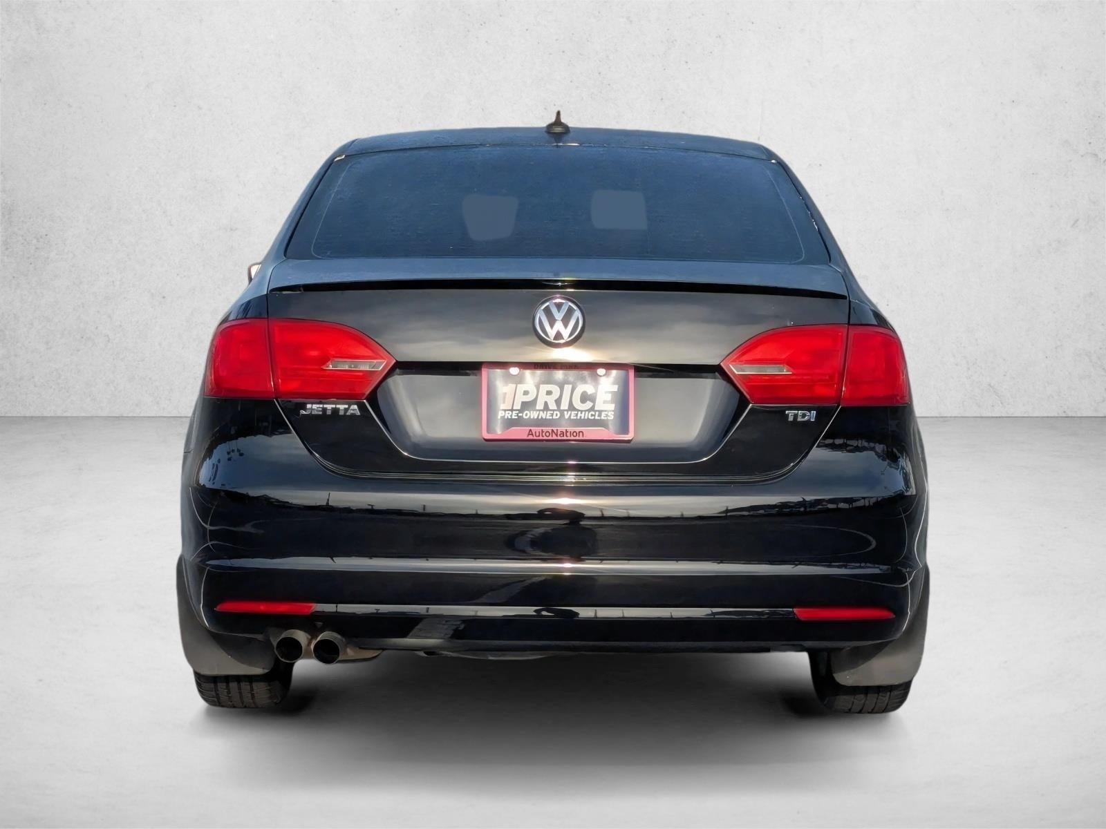 2013 Volkswagen Jetta 4dr DSG TDI Sedan