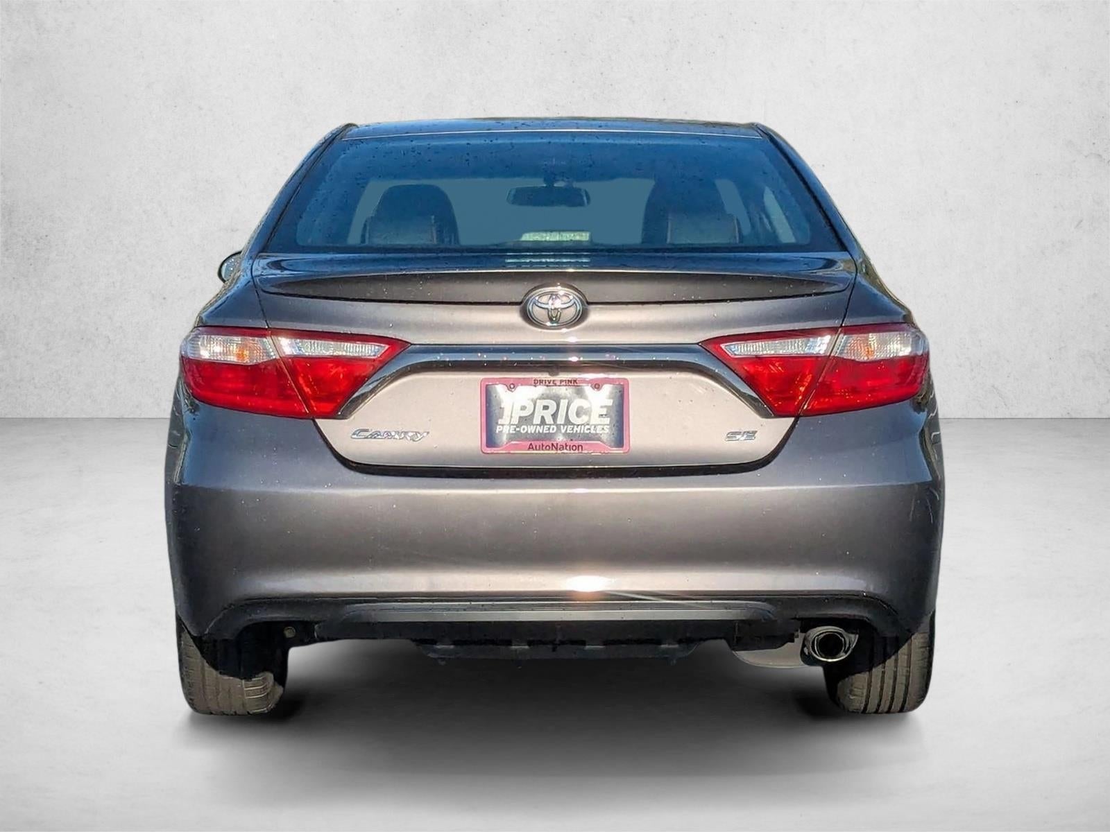 2015 Toyota Camry 4dr Sdn I4 Auto SE (SE)