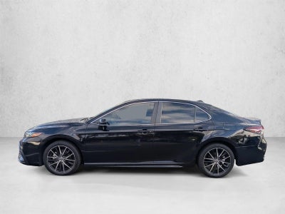 2024 Toyota Camry SE Auto (SE)