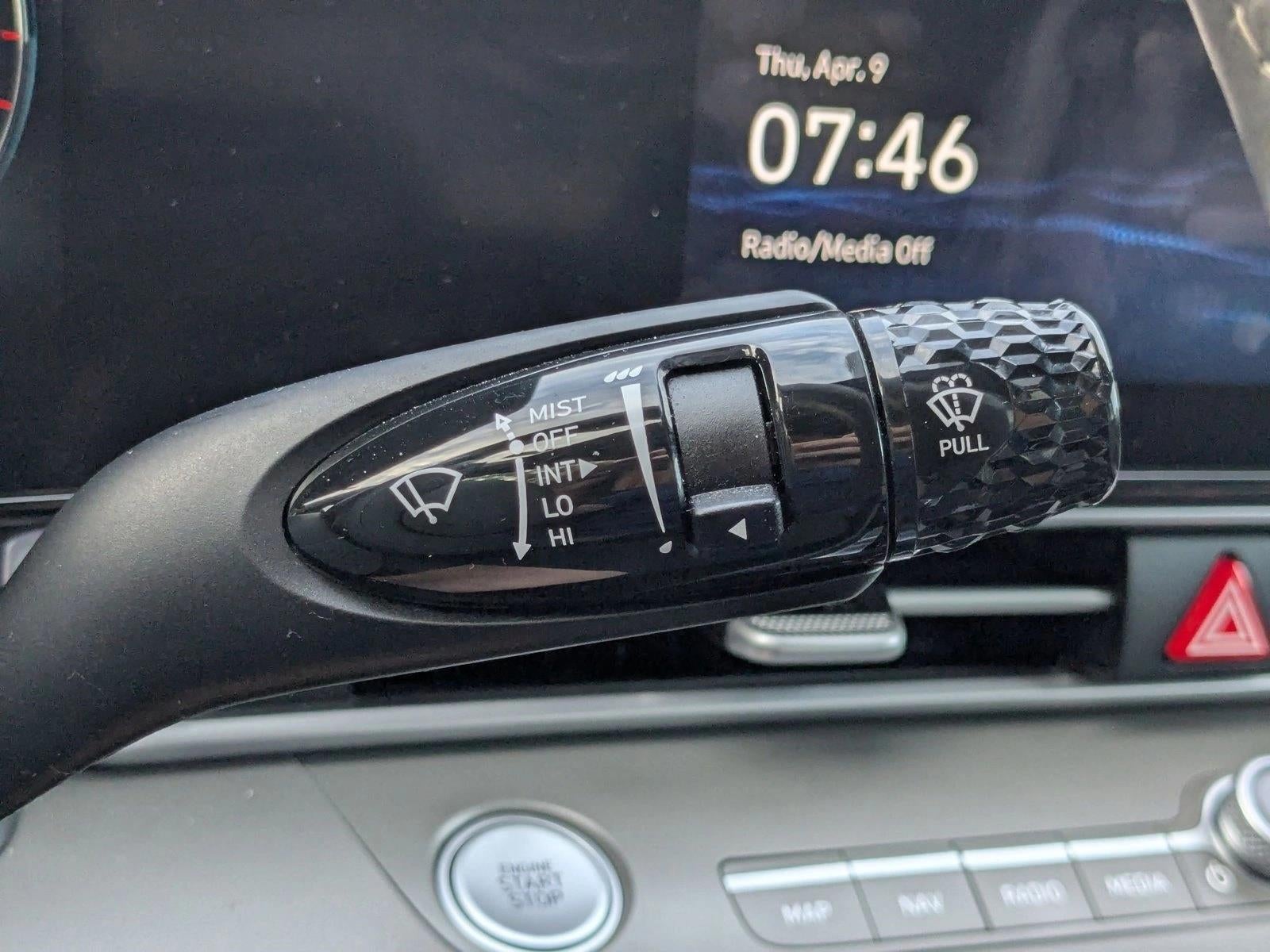 2023 Hyundai ELANTRA SEL IVT