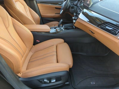 2019 BMW 540i Sedan
