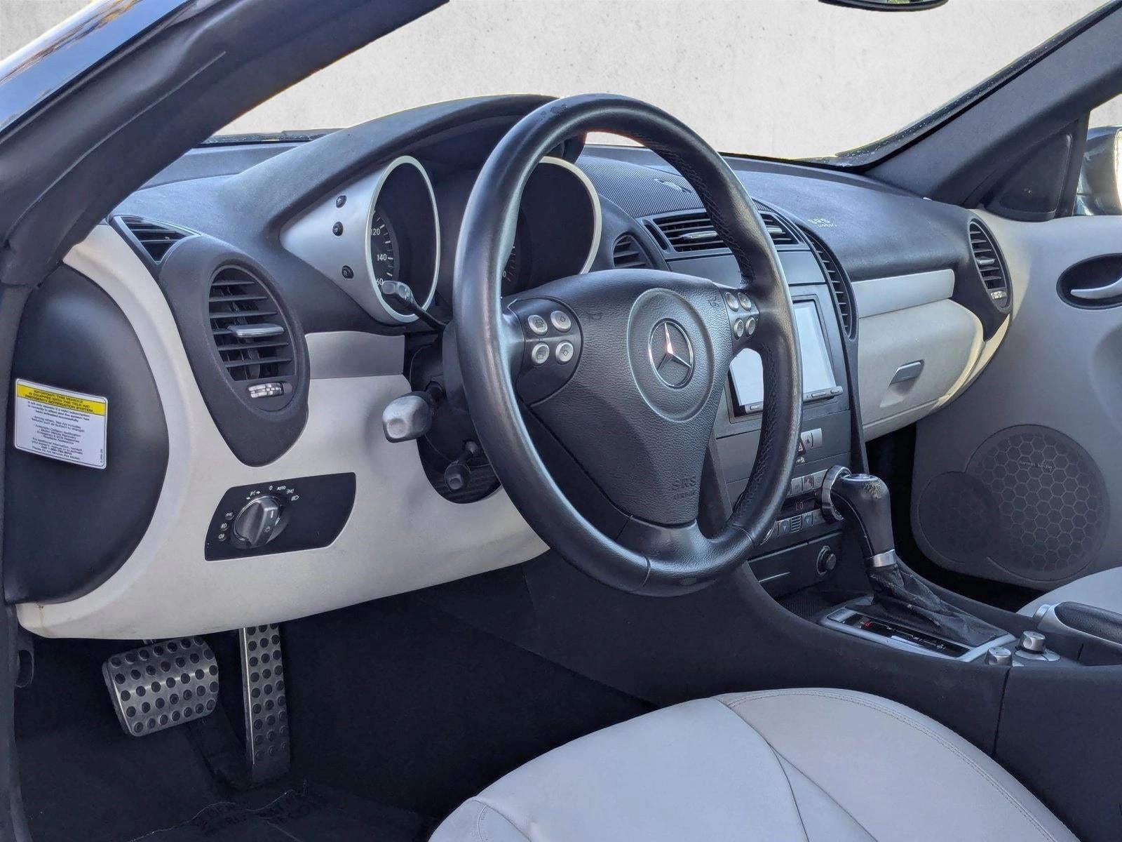 2005 Mercedes-Benz SLK Base