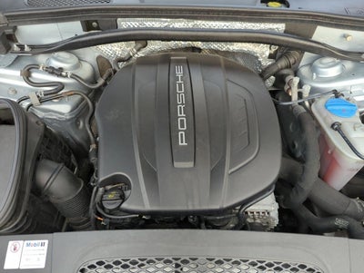 2018 Porsche Macan AWD