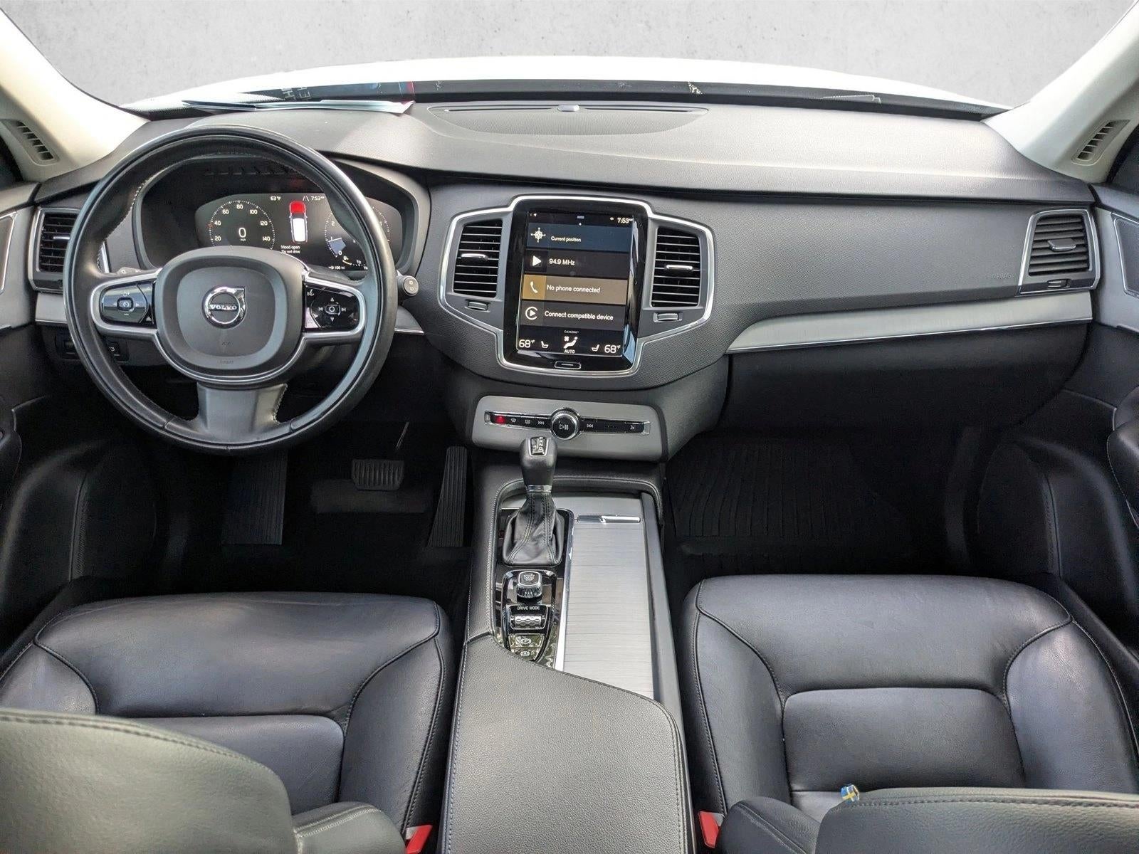 2021 Volvo XC90 T5 AWD Momentum 7P