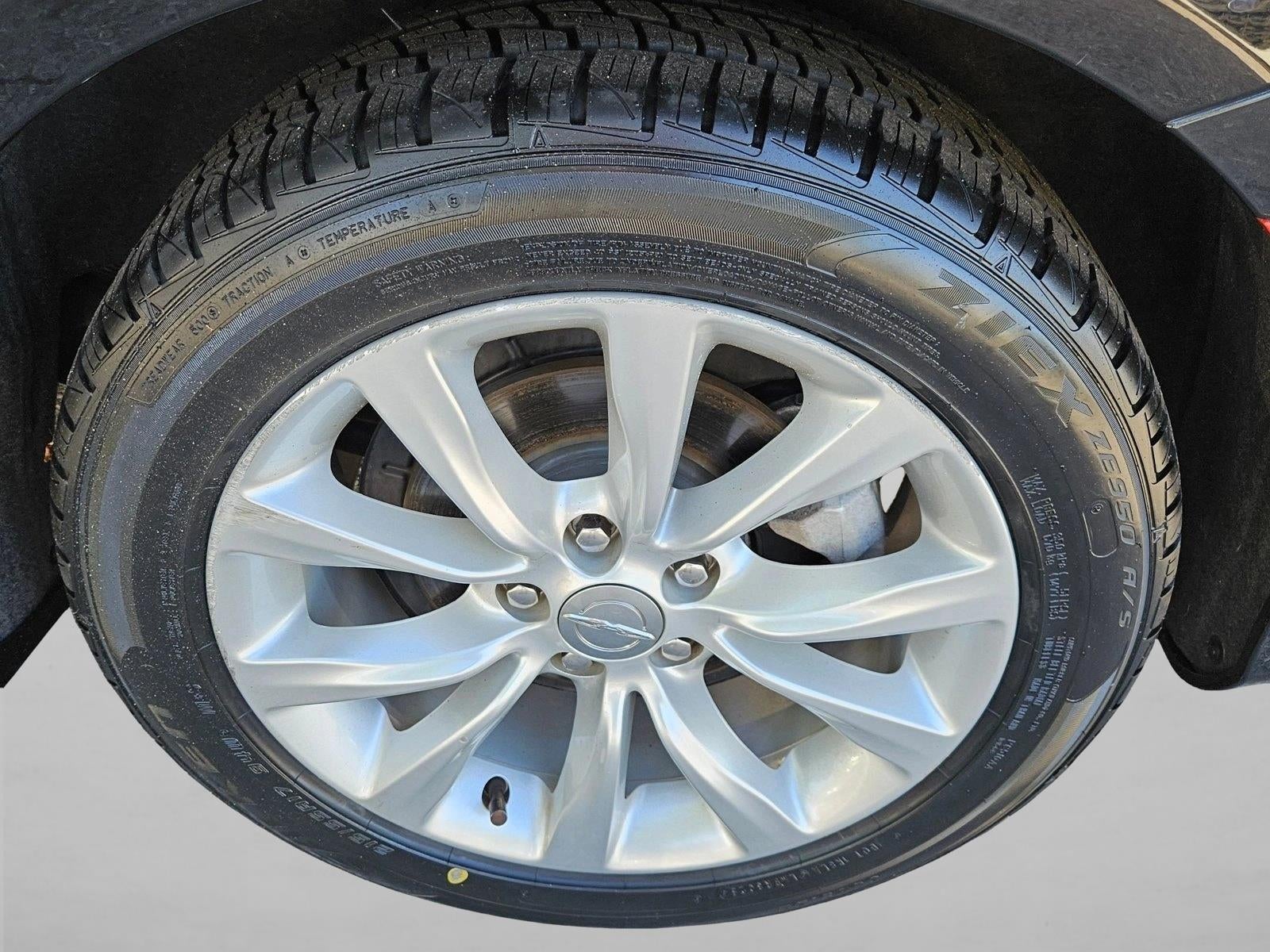 2016 Chrysler 200 4dr Sdn C FWD