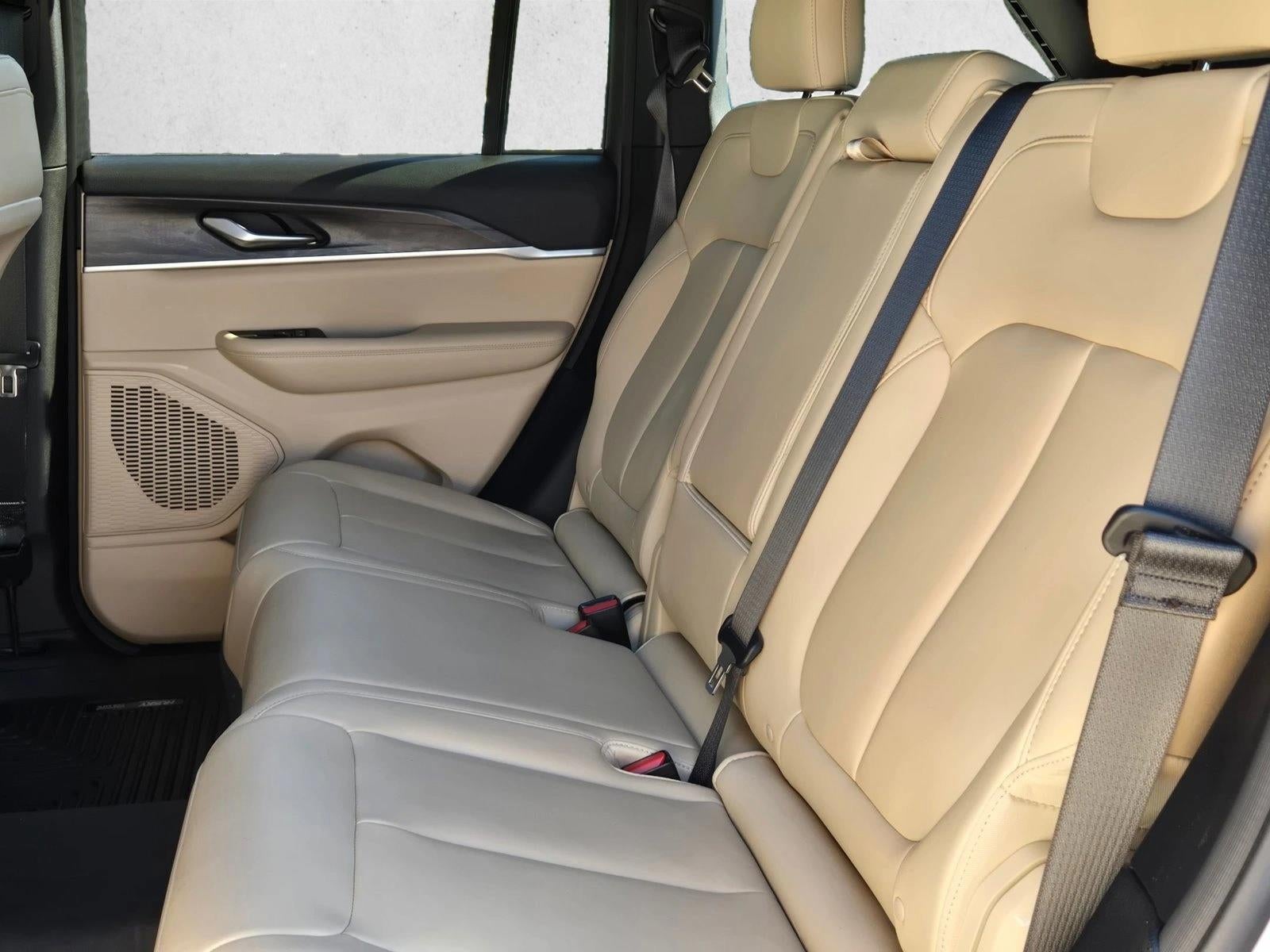 2023 Jeep Grand Cherokee Limited 4x2