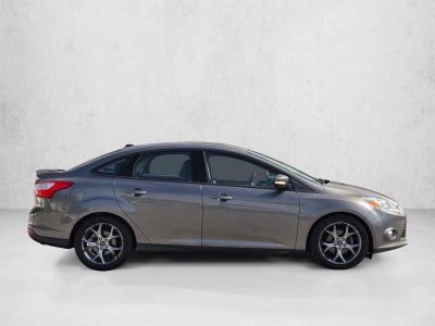 2014 Ford Focus 4dr Sdn SE
