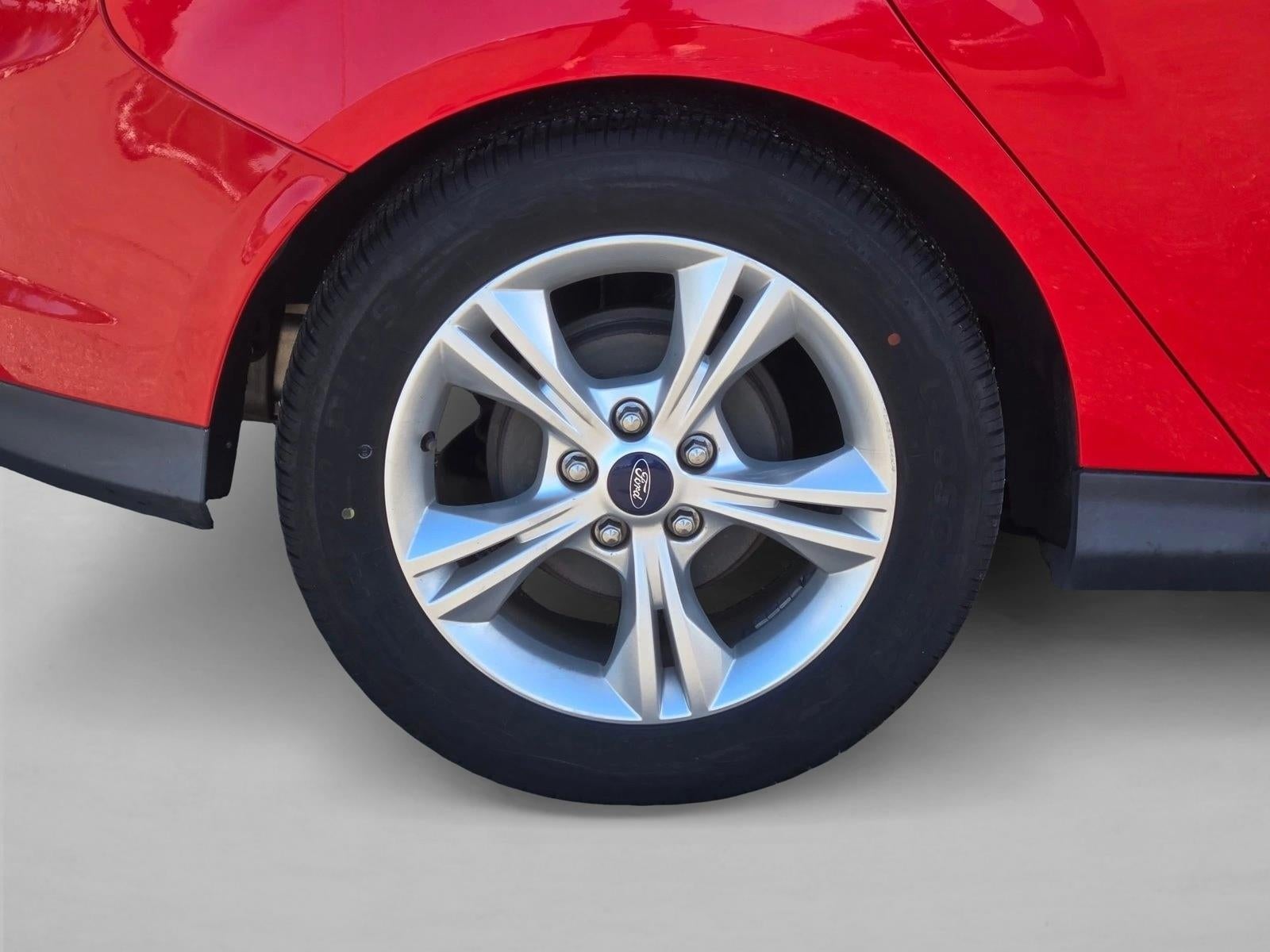 2014 Ford Focus 5dr HB SE