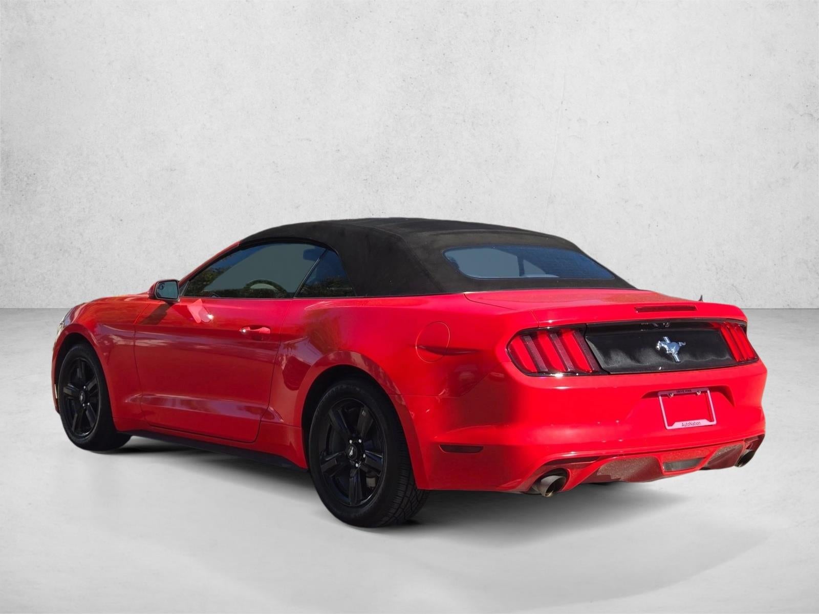 2015 Ford Mustang 2dr Conv V6
