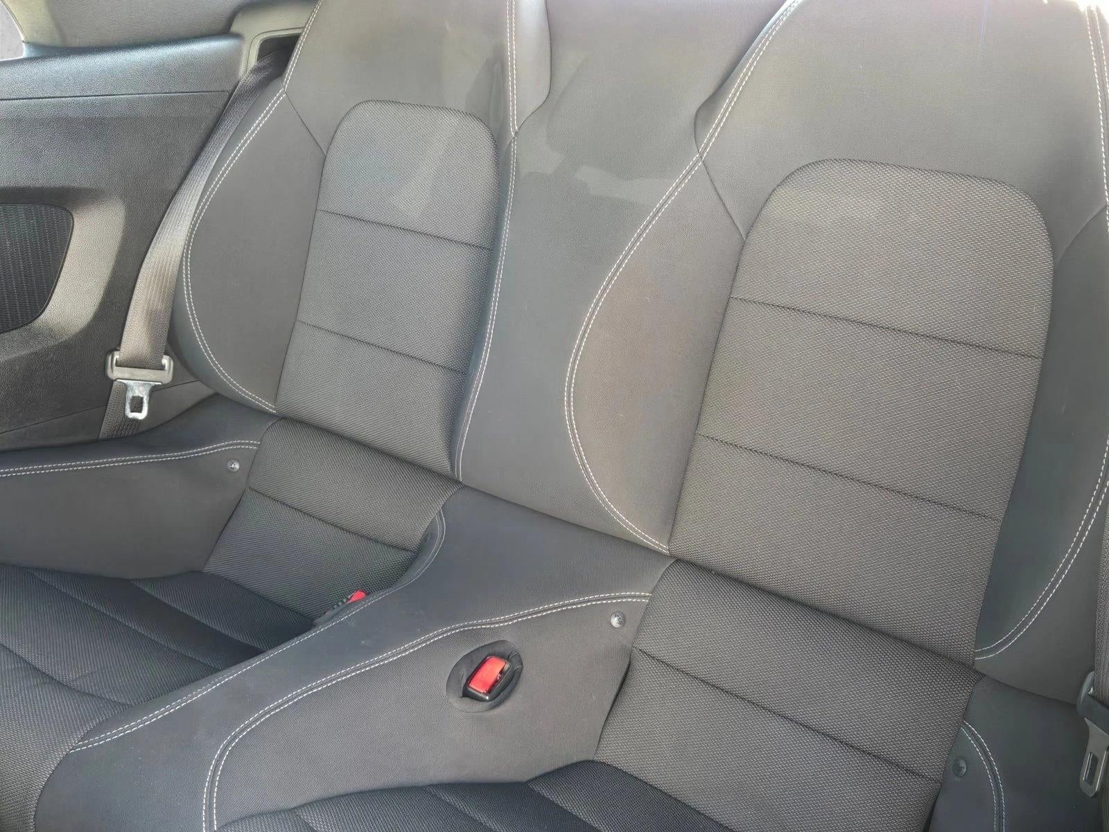 2015 Ford Mustang 2dr Conv V6