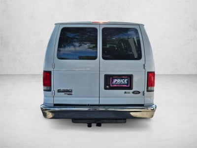 2014 Ford Econoline Wagon E-350 Super Duty Ext XLT