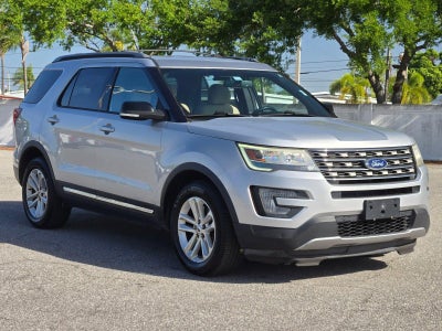 2017 Ford Explorer XLT FWD