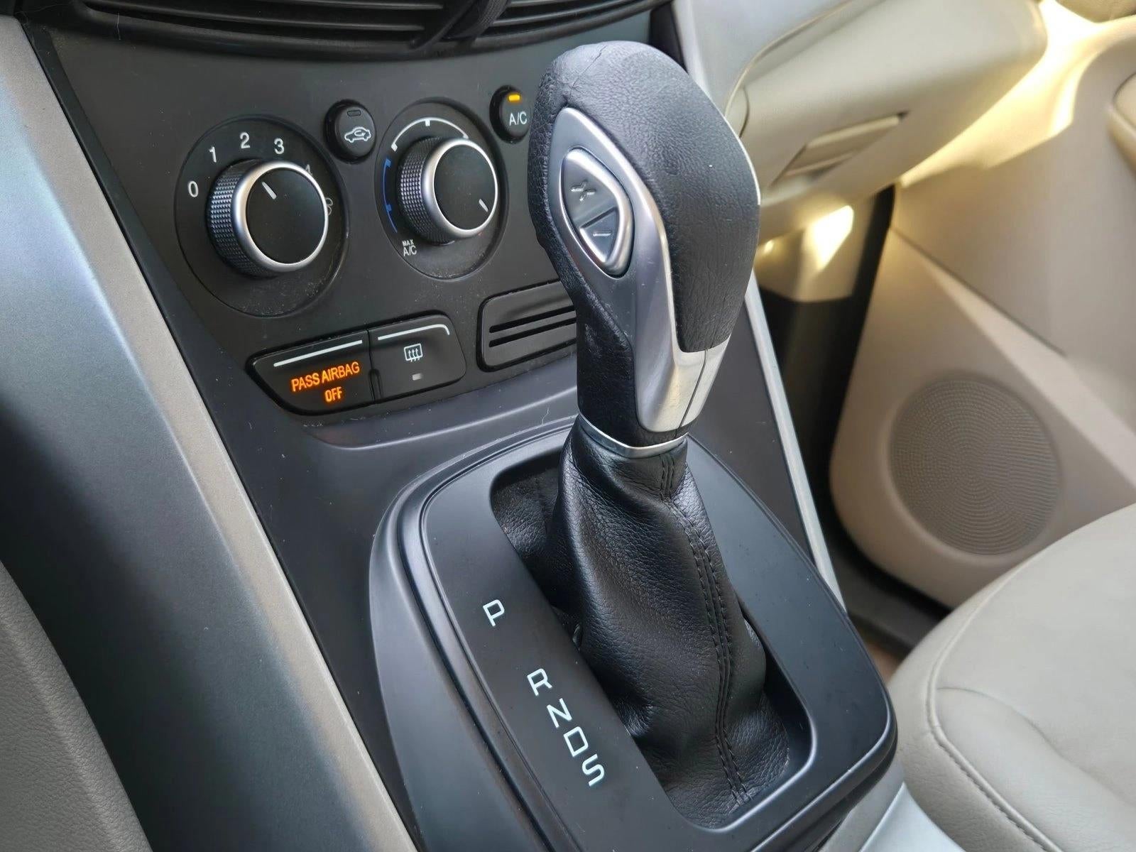 2015 Ford Escape FWD 4dr SE