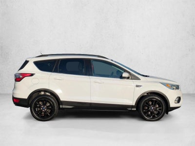 2017 Ford Escape SE FWD