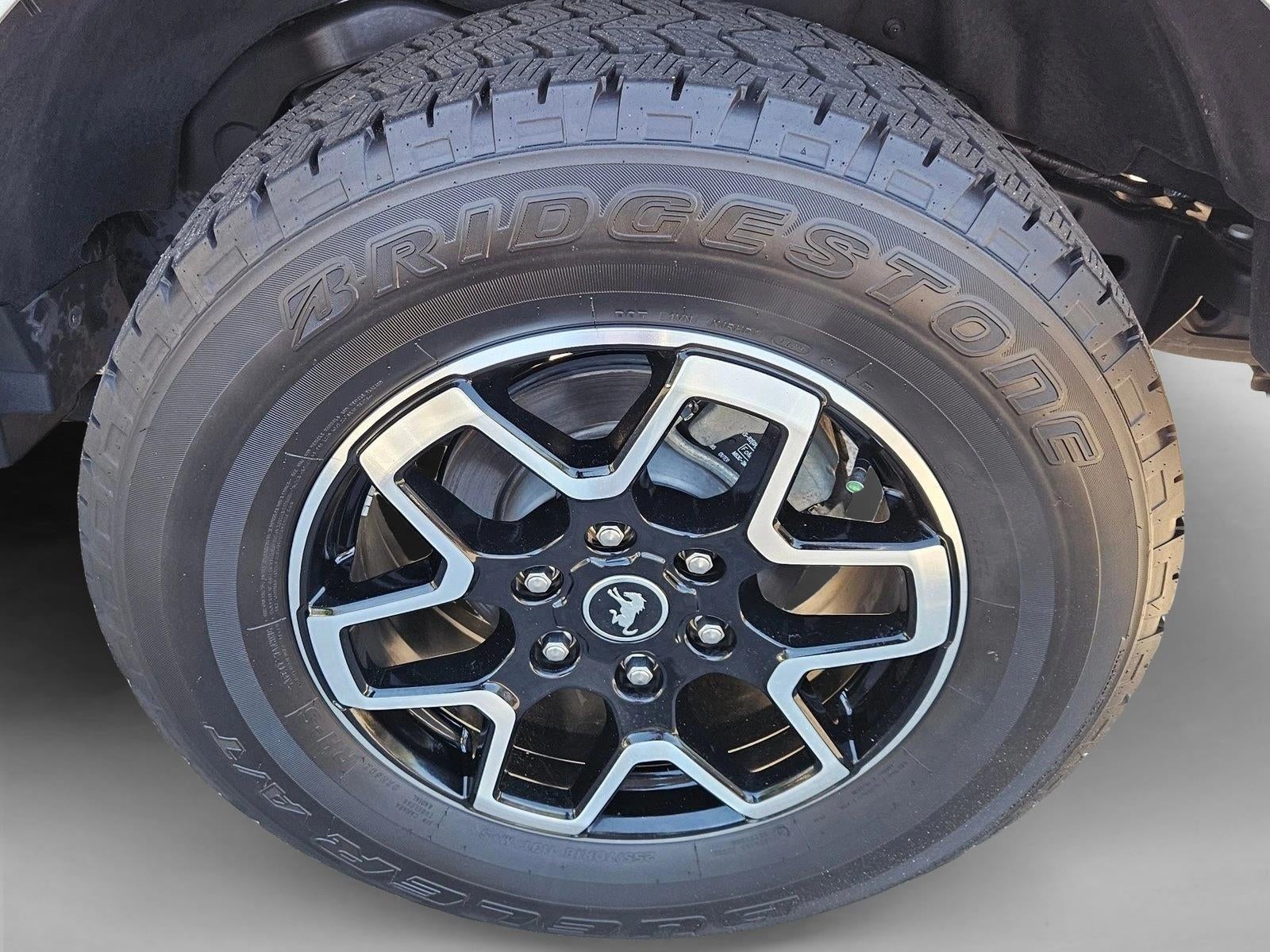 2025 Ford Bronco Outer Banks 4 Door 4x4