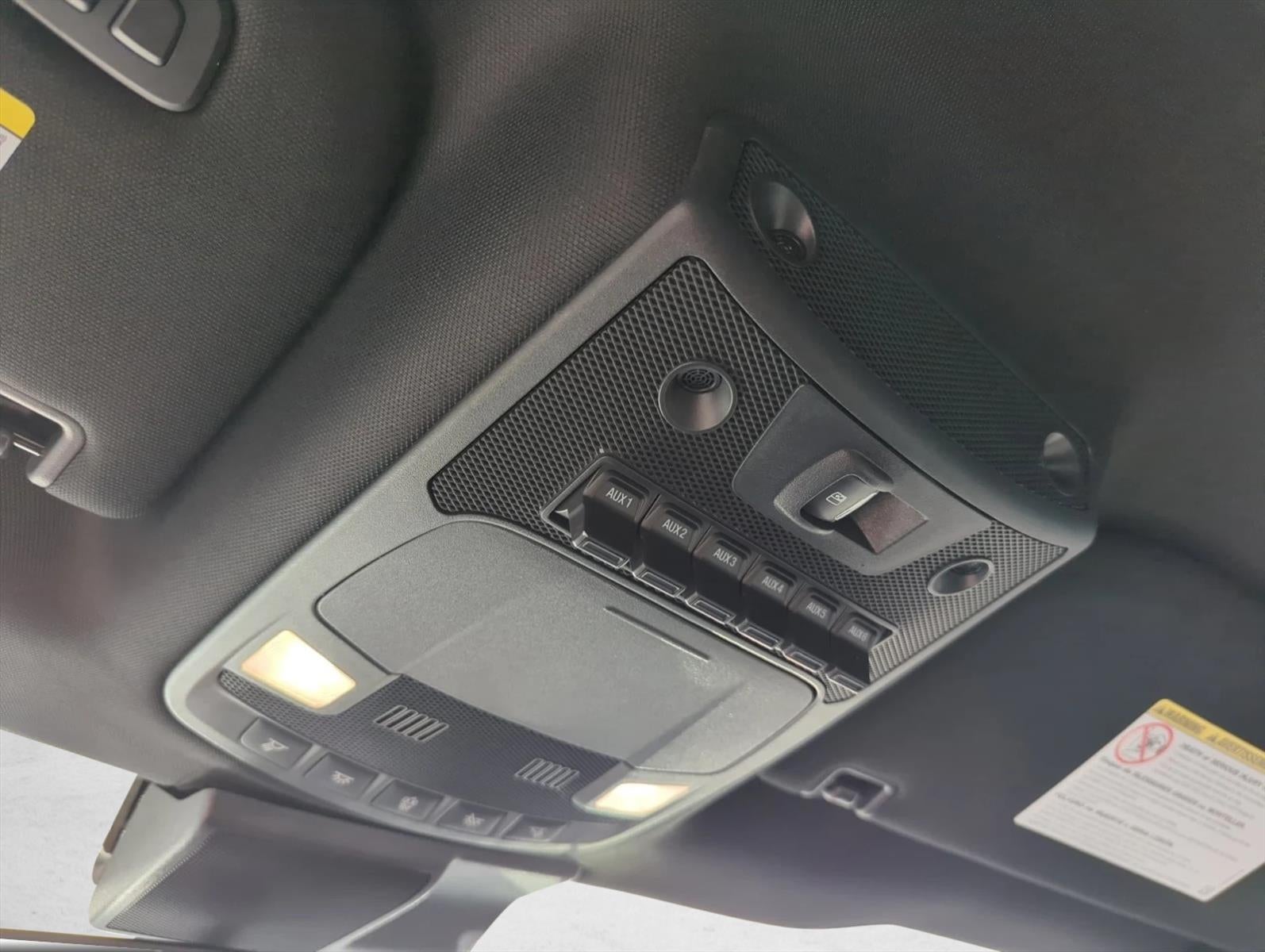 2022 Ford Super Duty F-250 SRW LARIAT 4WD Crew Cab 6.75' Box