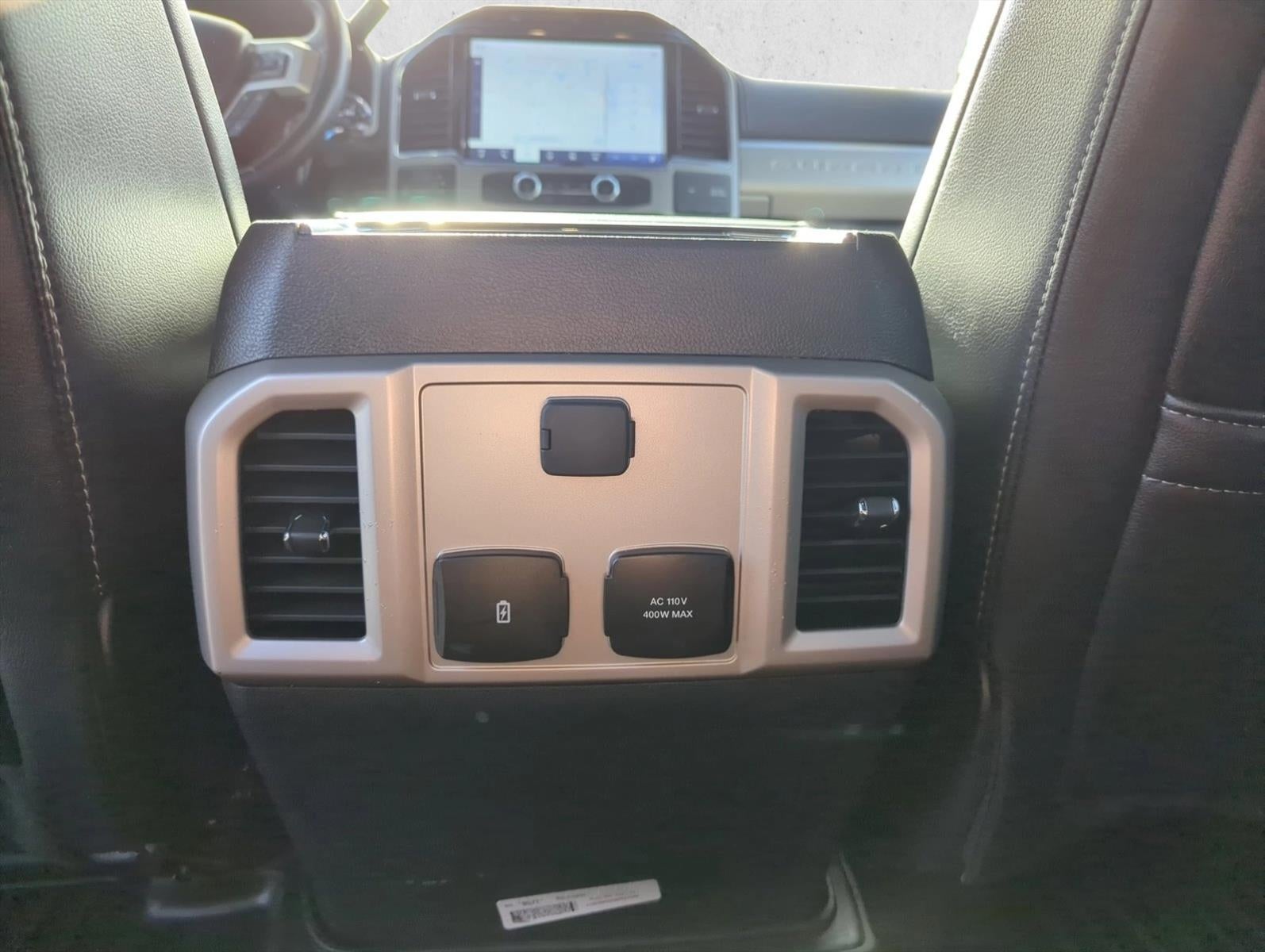 2022 Ford Super Duty F-250 SRW LARIAT 4WD Crew Cab 6.75' Box