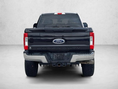 2019 Ford Super Duty F-250 SRW XLT 4WD Crew Cab 6.75' Box
