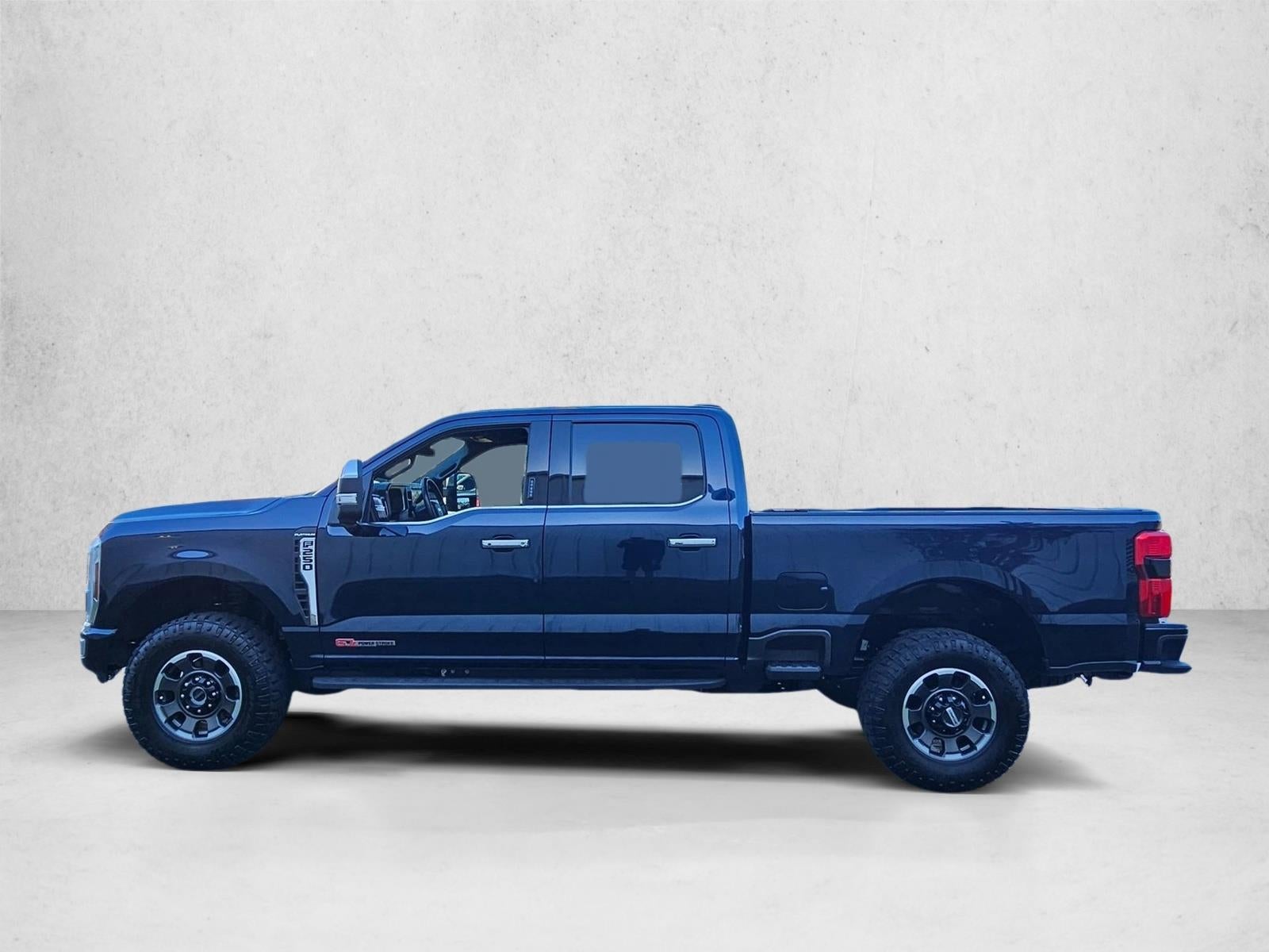2024 Ford Super Duty F-250 SRW Platinum 4WD Crew Cab 6.75' Box