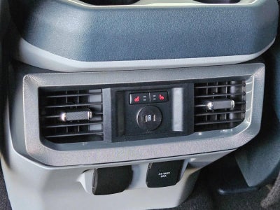2024 Ford Super Duty F-450 DRW Limited 4WD Crew Cab 8' Box