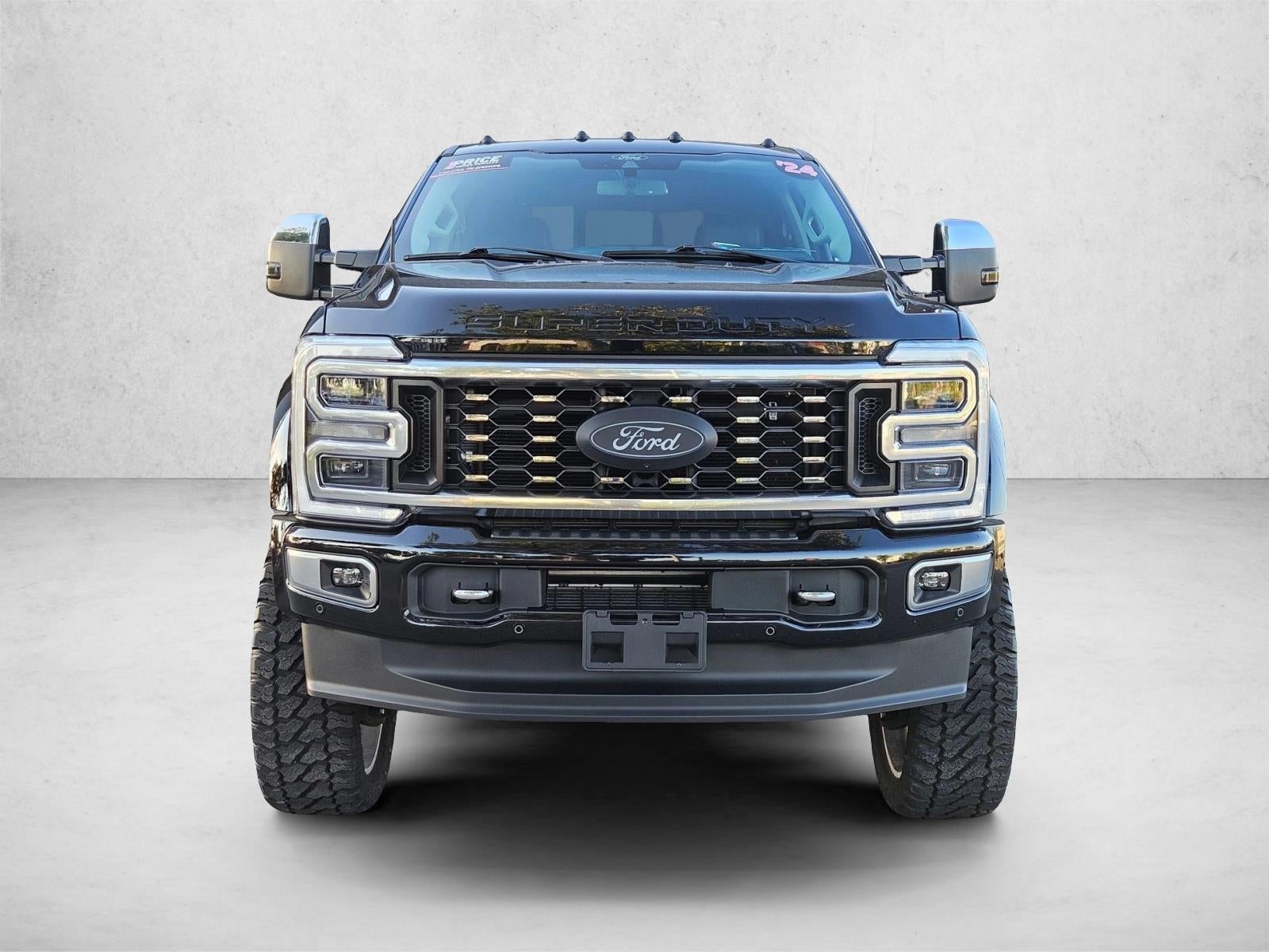2024 Ford Super Duty F-450 DRW Limited 4WD Crew Cab 8' Box