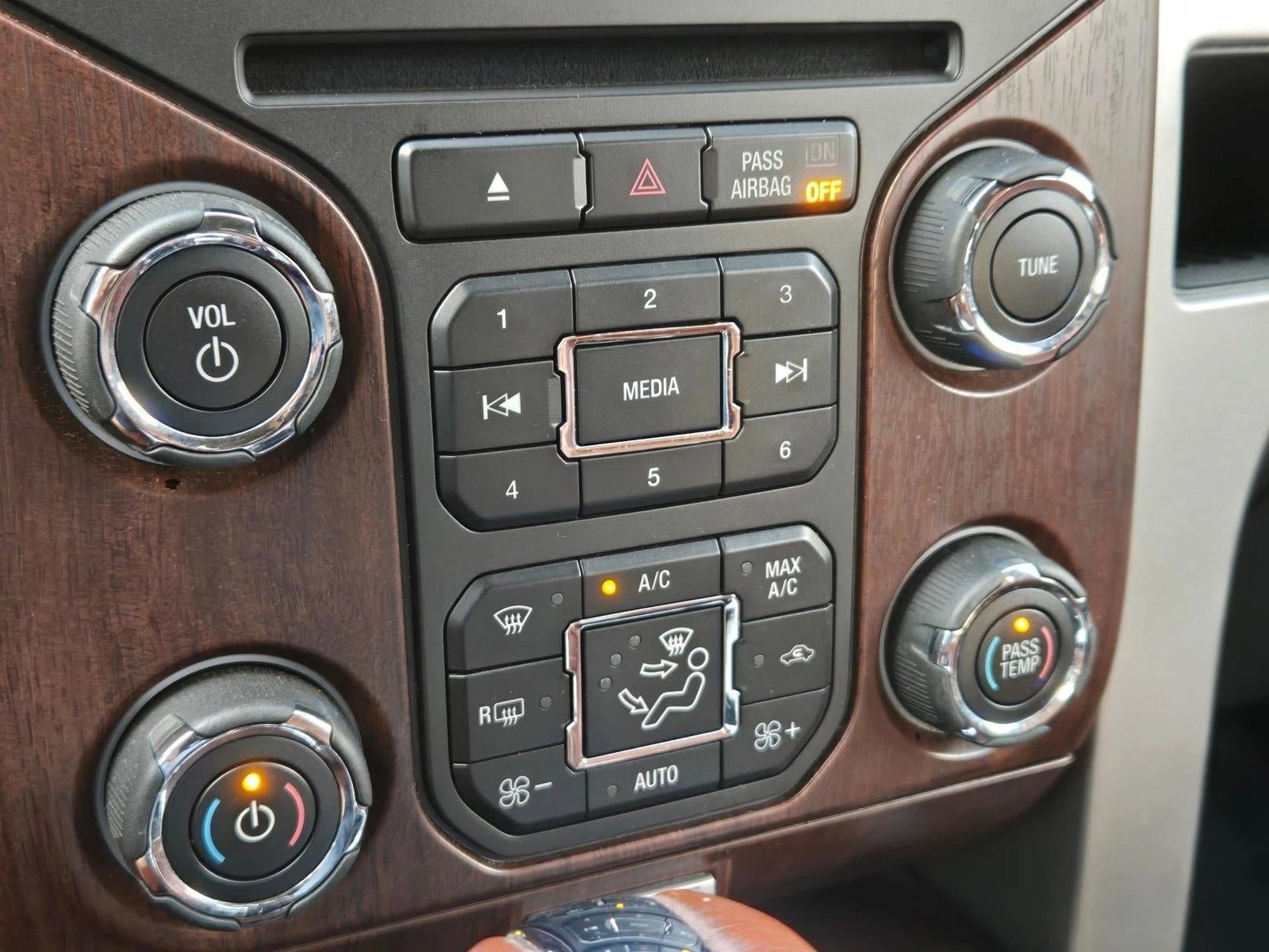 2014 Ford F-150 2WD SuperCrew 5-1/2 Ft Box King Ranch