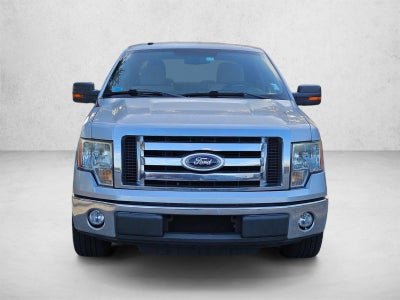2010 Ford F-150 2WD SuperCrew 5-1/2 Ft Box XLT