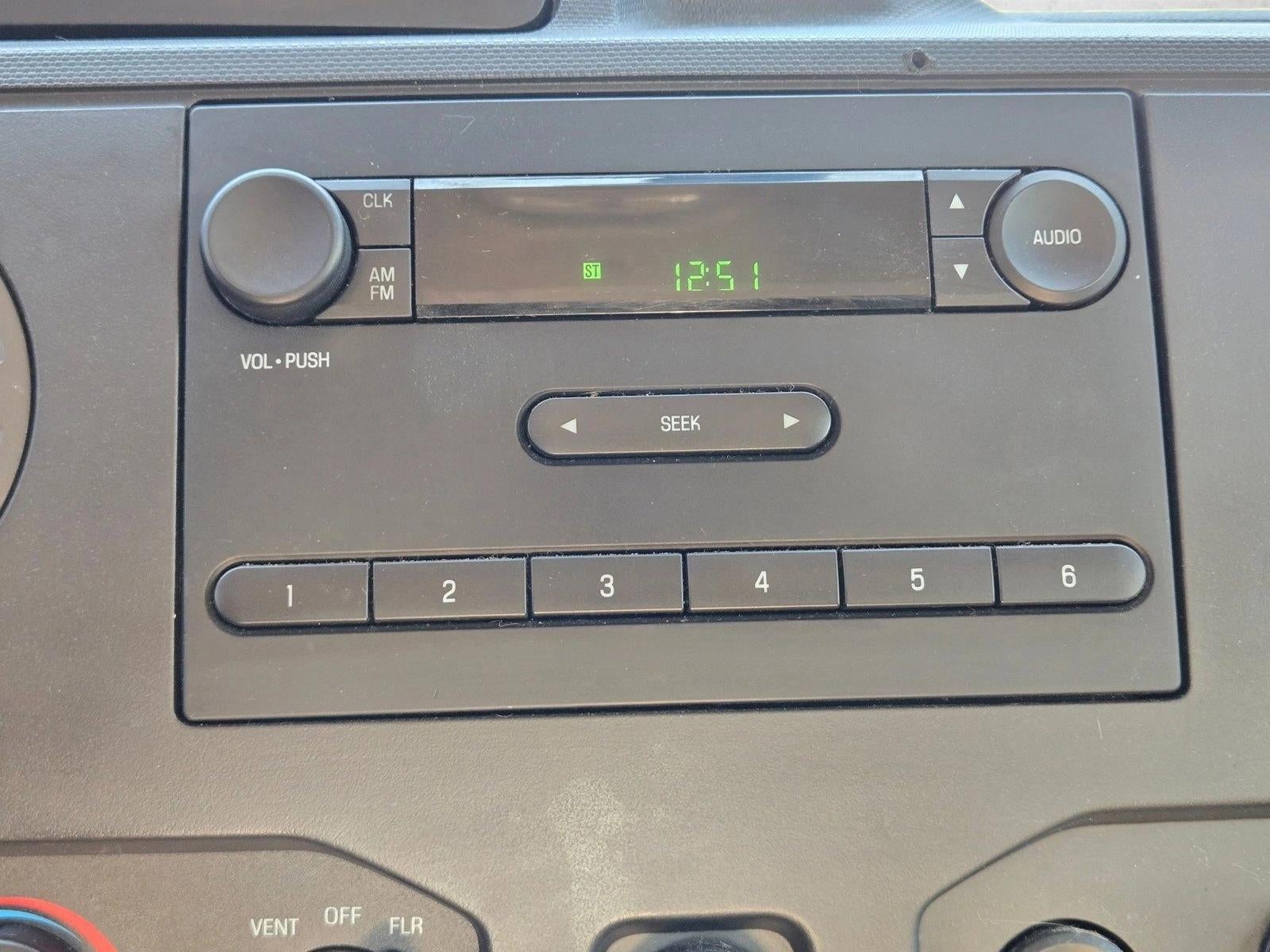 2009 Ford Econoline Cargo Van E-150 Commercial