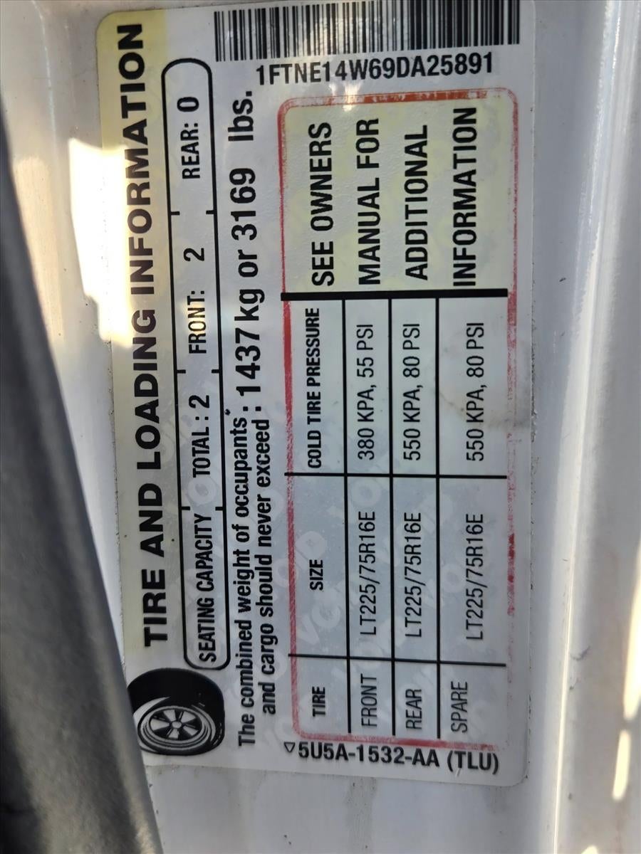 2009 Ford Econoline Cargo Van E-150 Commercial