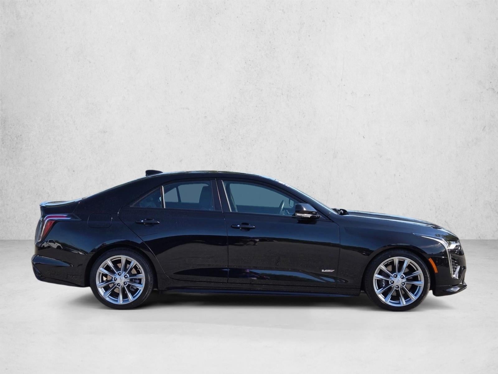 2022 Cadillac CT4-V 4dr Sdn