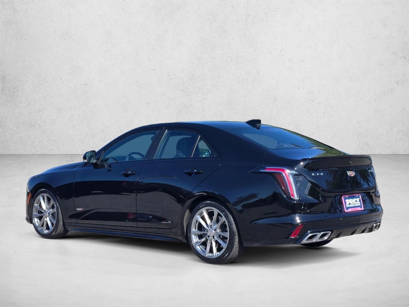 2022 Cadillac CT4-V 4dr Sdn