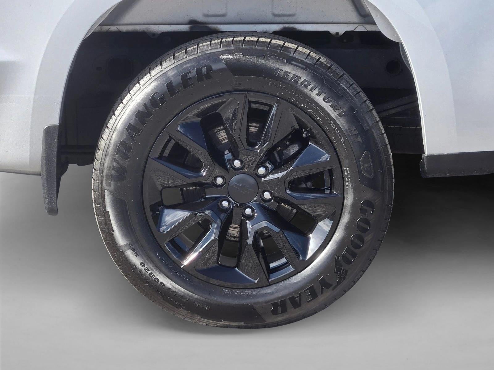 2019 Chevrolet Silverado 1500 Double Cab Standard Box 2-Wheel Drive Custom