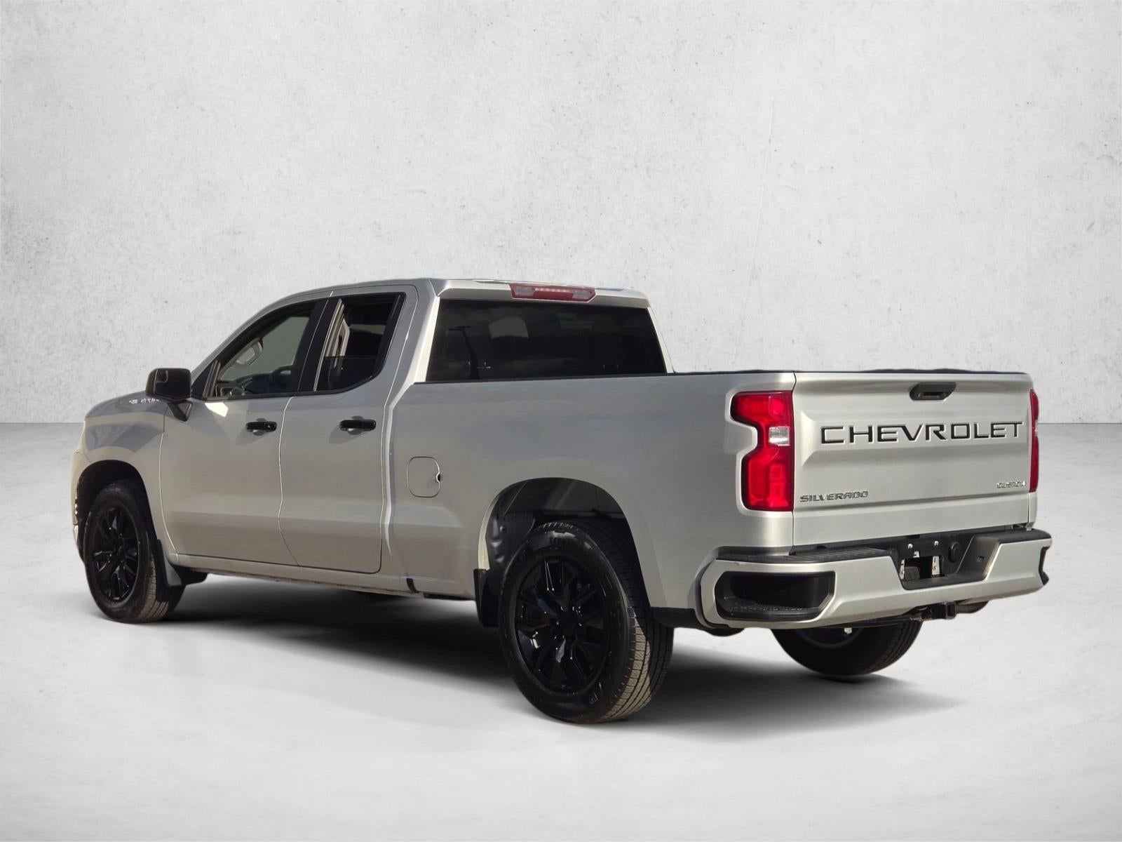 2019 Chevrolet Silverado 1500 Double Cab Standard Box 2-Wheel Drive Custom