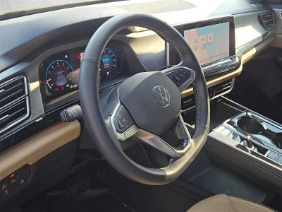 2024 Volkswagen Atlas Cross Sport 2.0T SE w/Technology FWD