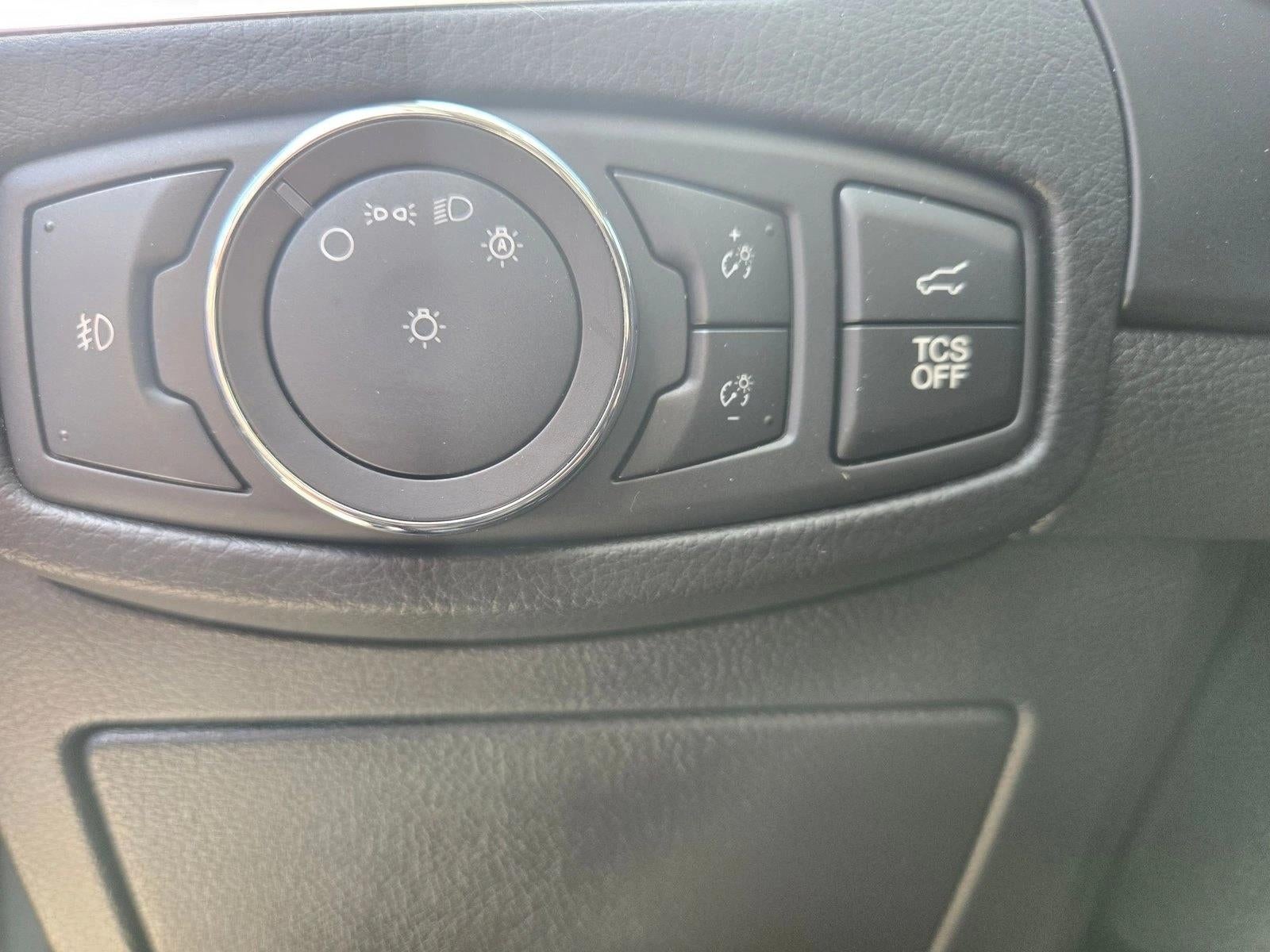 2022 Ford Edge Titanium AWD