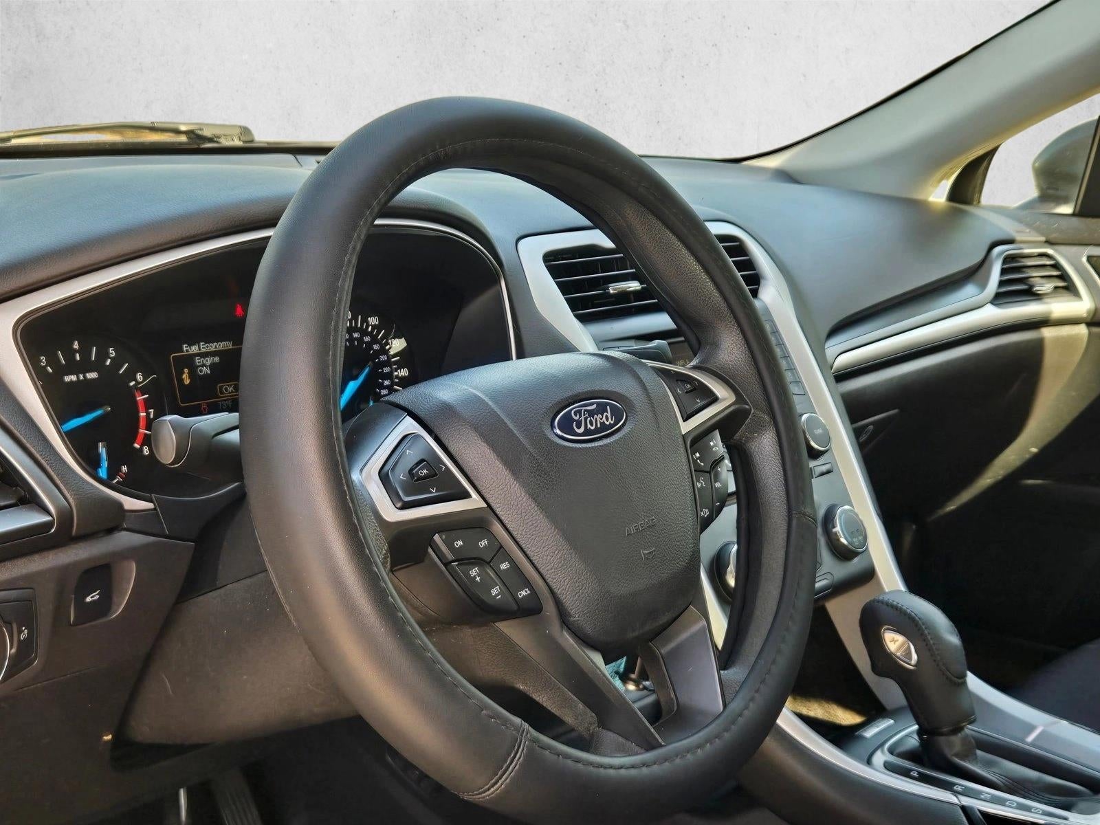 2015 Ford Fusion 4dr Sdn SE FWD