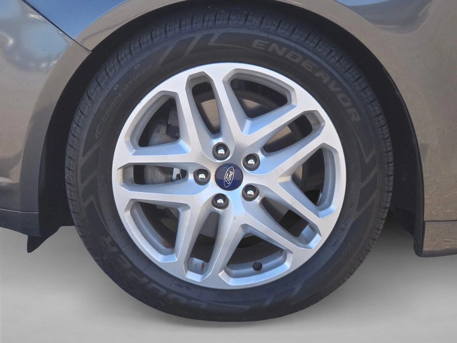 2015 Ford Fusion 4dr Sdn SE FWD