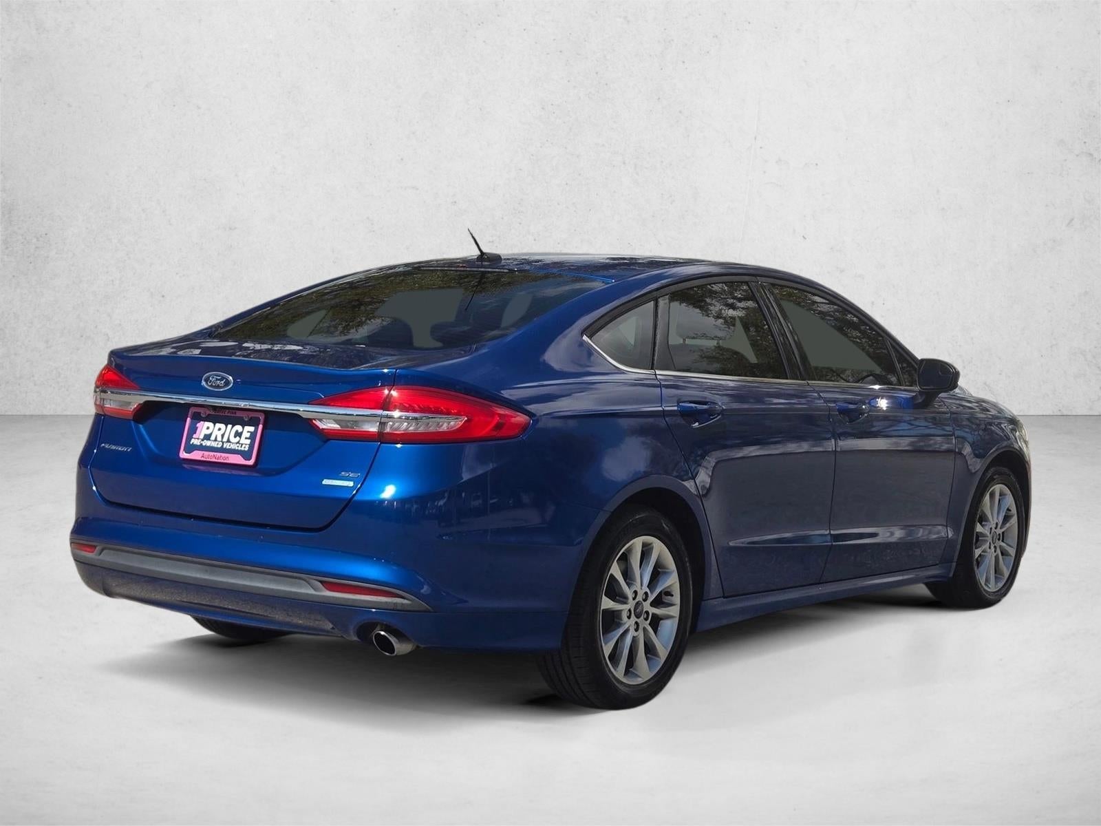 2017 Ford Fusion SE FWD