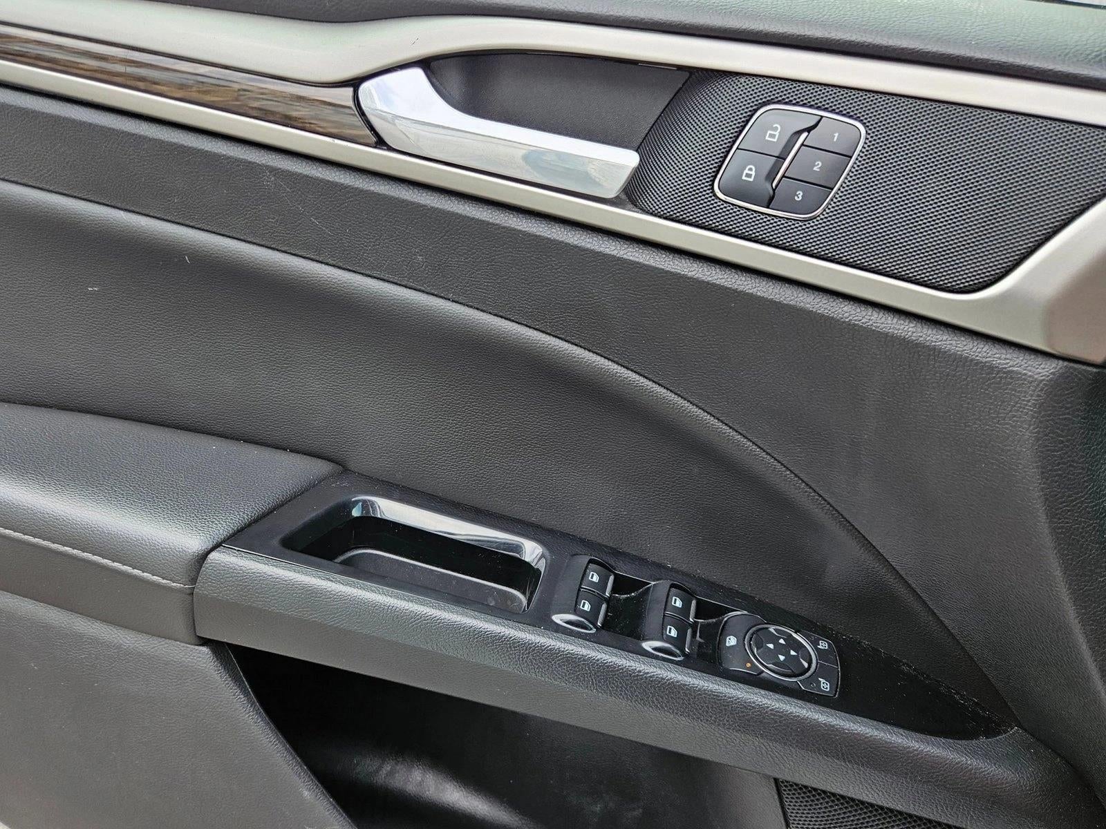 2016 Ford Fusion Energi 4dr Sdn SE Luxury