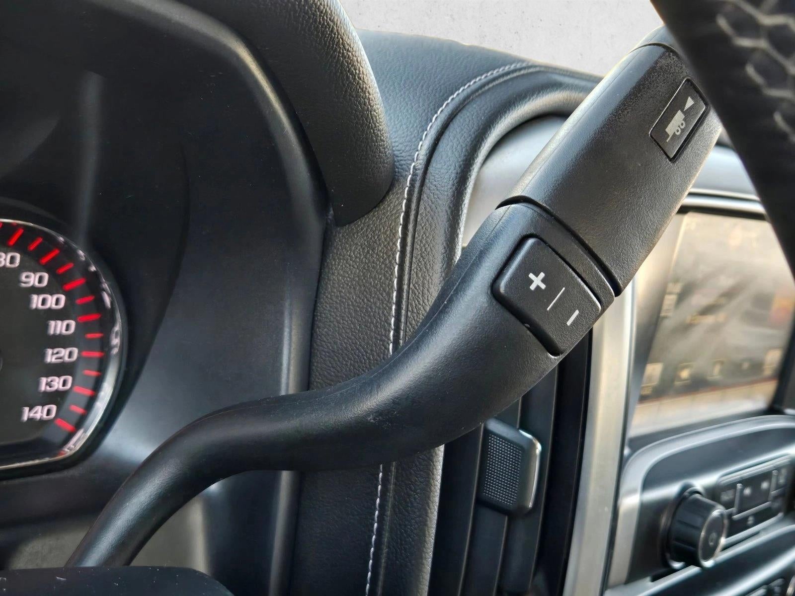 2015 GMC Sierra 1500 Crew Cab Short Box 4-Wheel Drive SLT