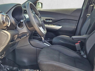 2020 Nissan Kicks SV FWD