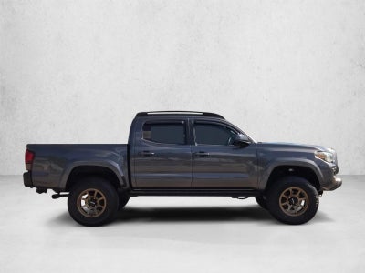2018 Toyota Tacoma SR5 Double Cab 5' Bed V6 4x2 AT (GS)