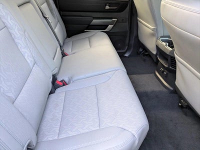 2025 Toyota Tundra 4WD 4WD SR5 CrewMax 5.5' Bed (Natl)