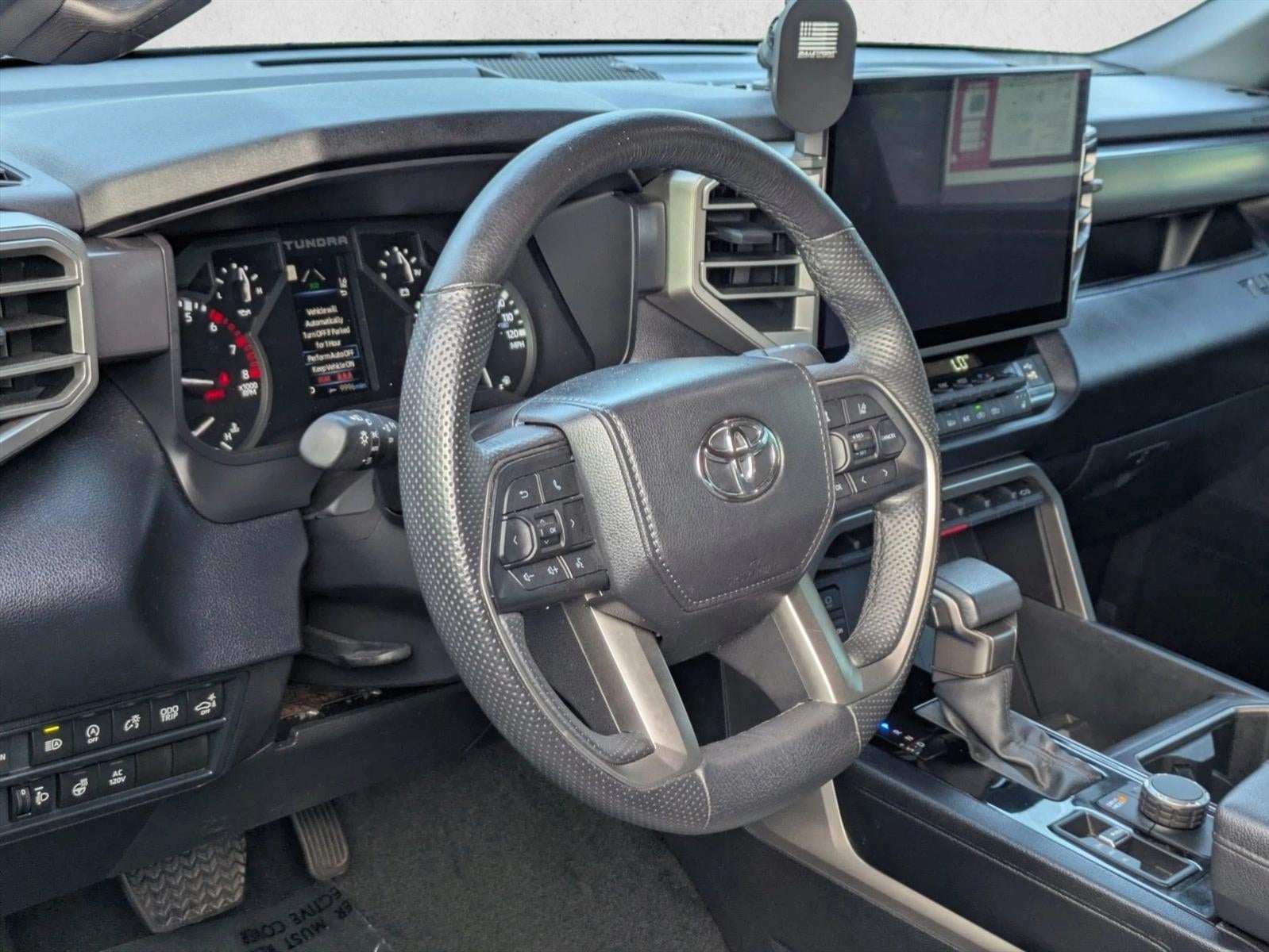 2025 Toyota Tundra 4WD 4WD SR5 CrewMax 5.5' Bed (Natl)