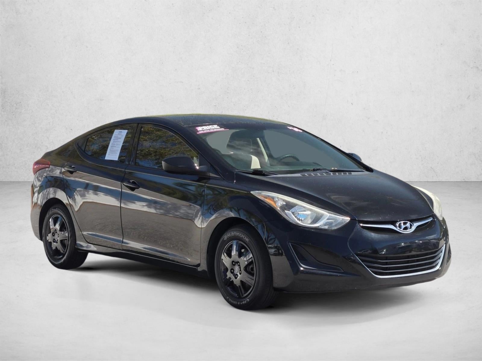 2016 Hyundai ELANTRA 4dr Sdn Auto SE