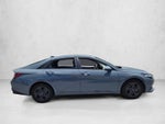 2022 Hyundai ELANTRA SEL IVT