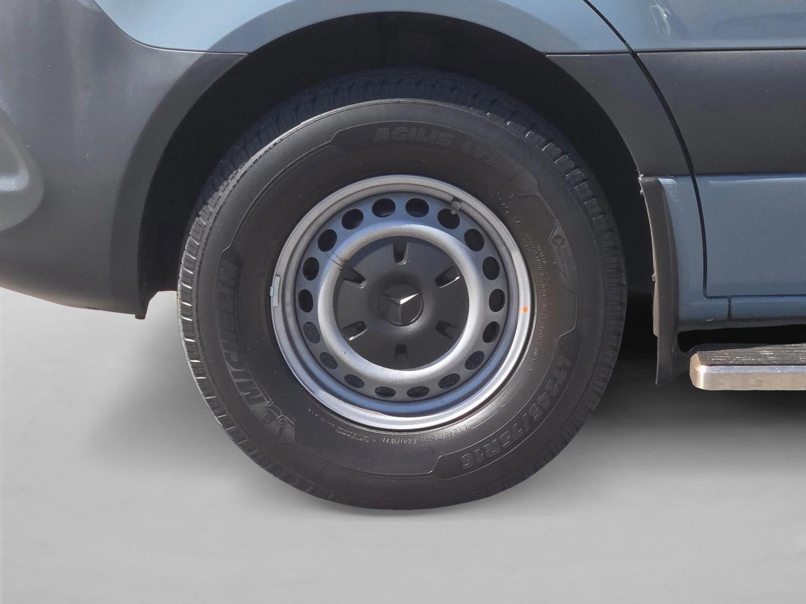 2021 Mercedes-Benz Sprinter Cargo Van 2500 Standard Roof I4 144" RWD