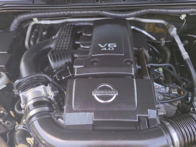 2017 Nissan Frontier Crew Cab 4x2 SV V6 Auto